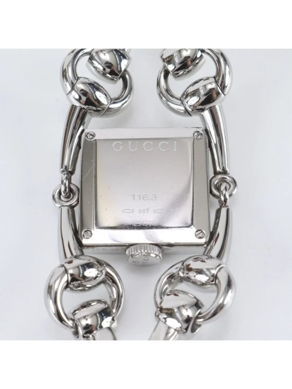 Gucci Signoria Diamond Shell Watch Silver